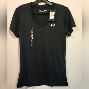 Woman's NWT Black Underarmour T-shirt Size Sm.